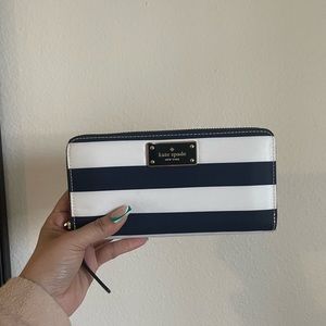 Kate spade large wallet